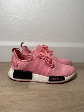 Adidas pink NMD